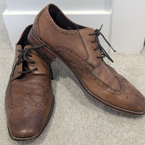 Florsheim brown leather dress shoes